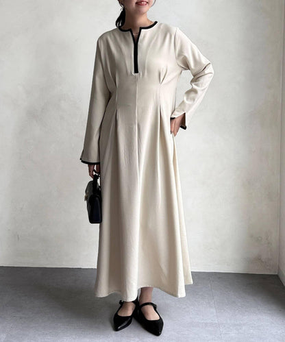 【可用於正式場合】滾邊褶皺連衣裙