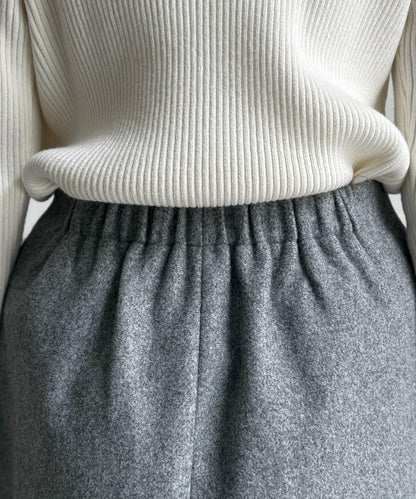 帶鉚釘呢料中長裙