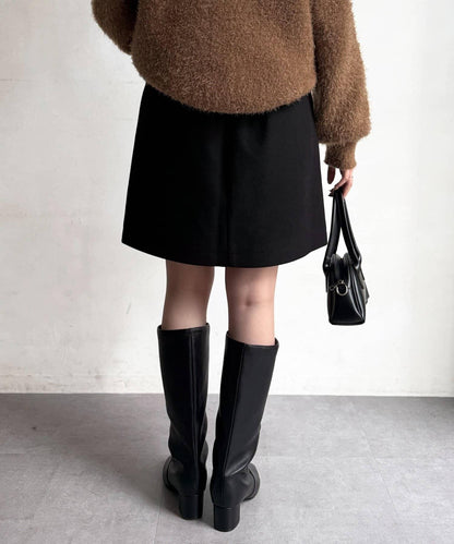 帶鉚釘呢料中長裙