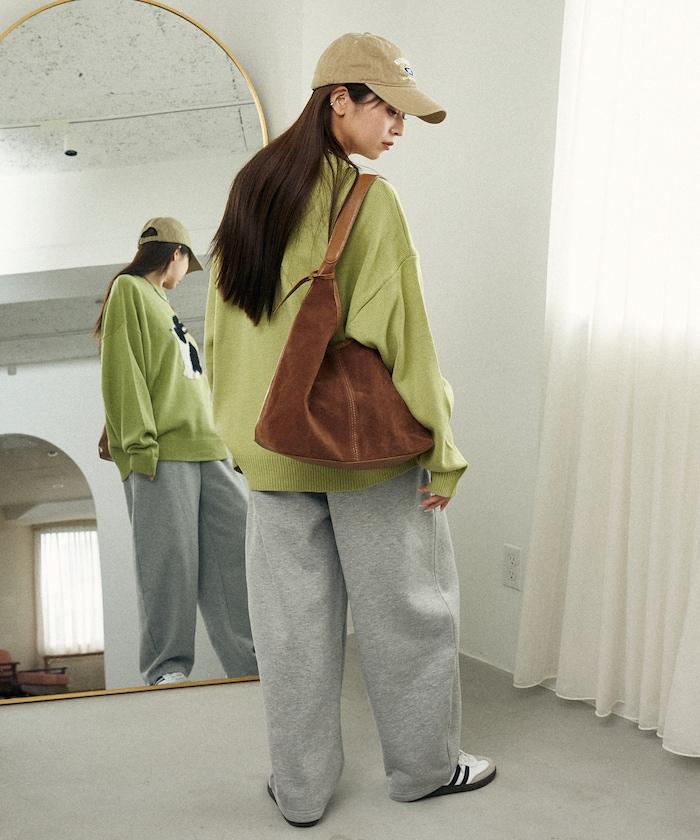 長絨絨刺繡兔子圖案針織衫