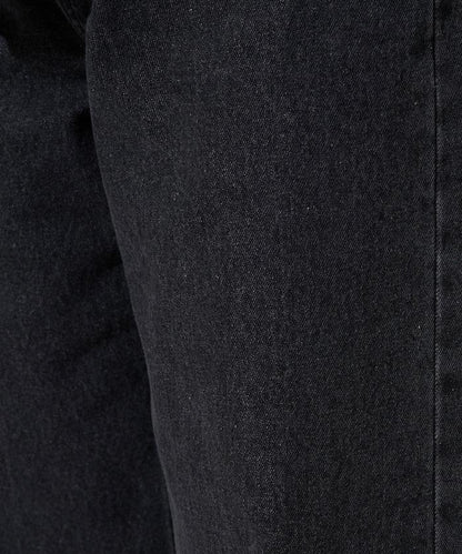 直筒寬鬆牛仔褲