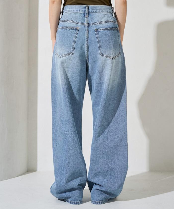 直筒寬鬆牛仔褲