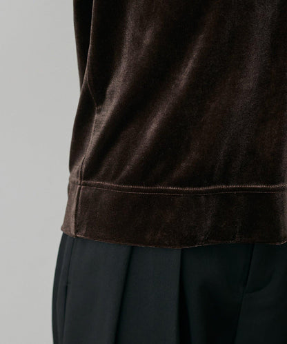 天鵝絨翻領套頭衫