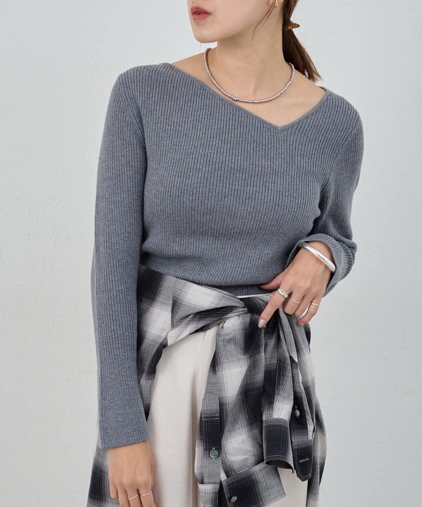 不對稱羅紋針織衫