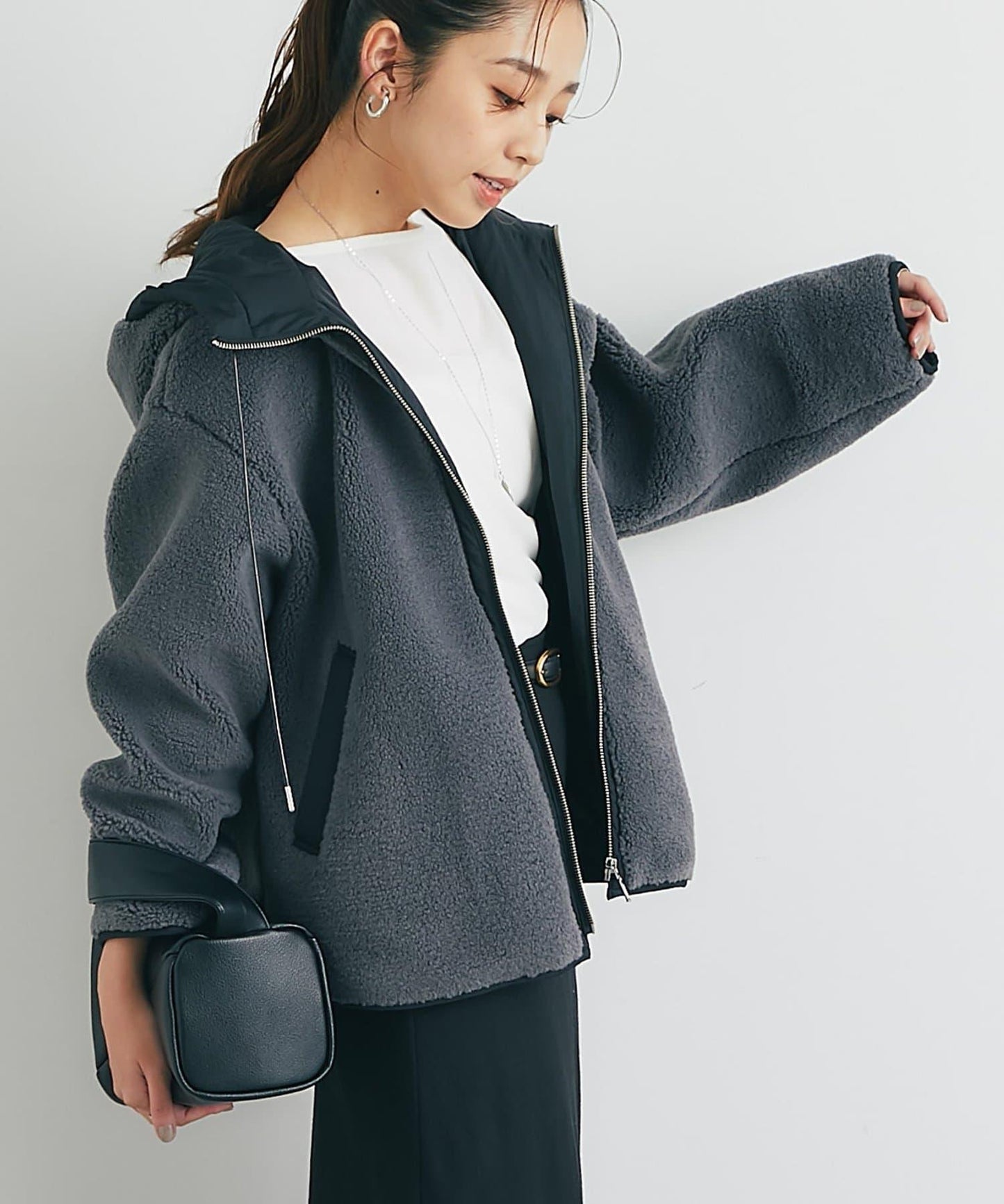 配色連帽羊羔絨大衣