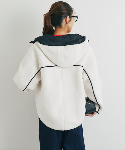 配色連帽羊羔絨大衣