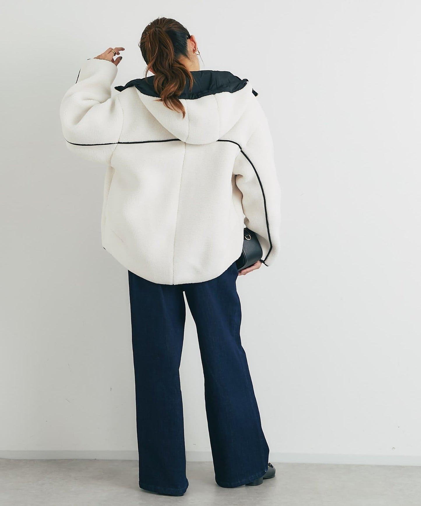 配色連帽羊羔絨大衣