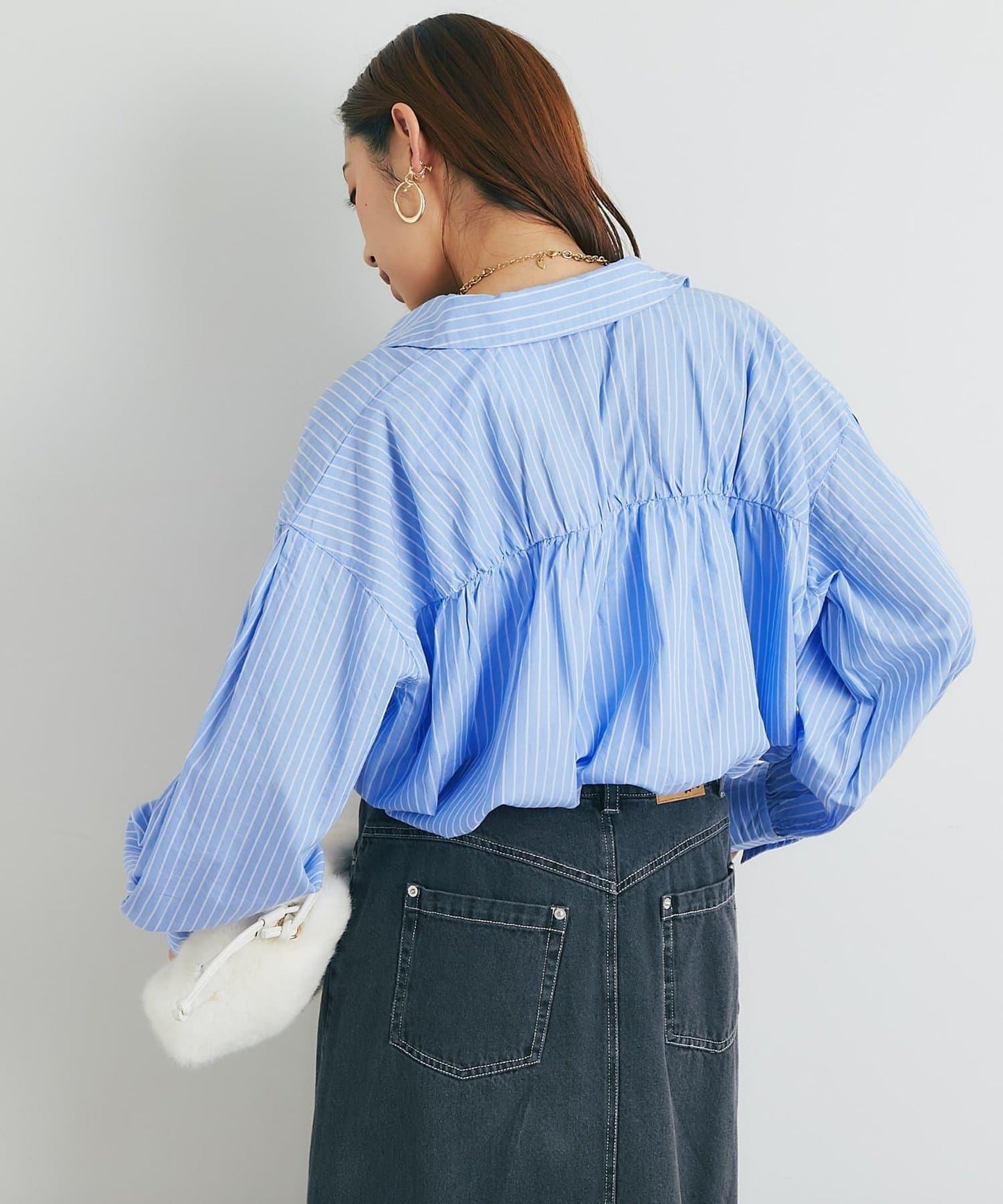 日常百搭褶皺條紋襯衫