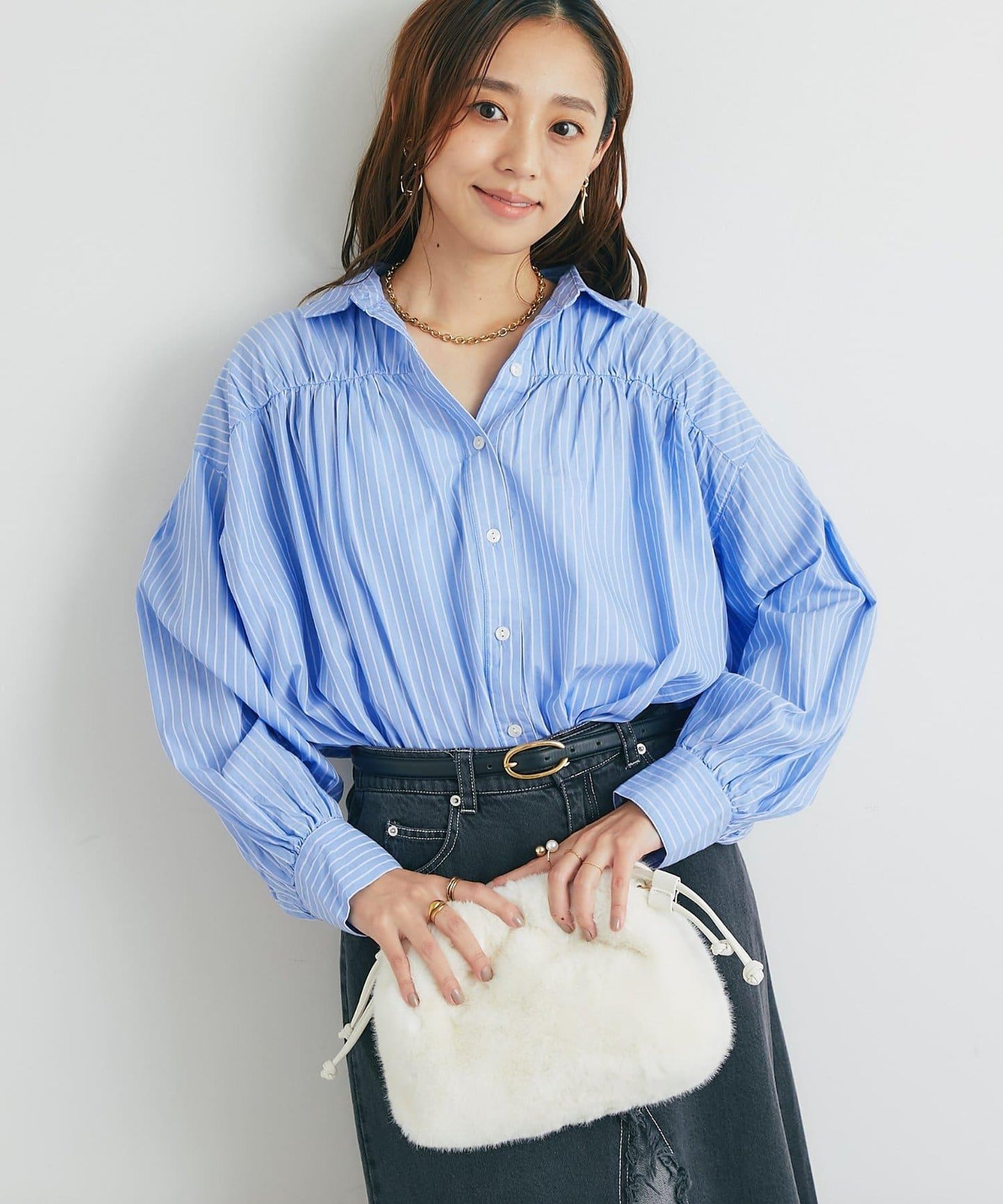 日常百搭褶皺條紋襯衫