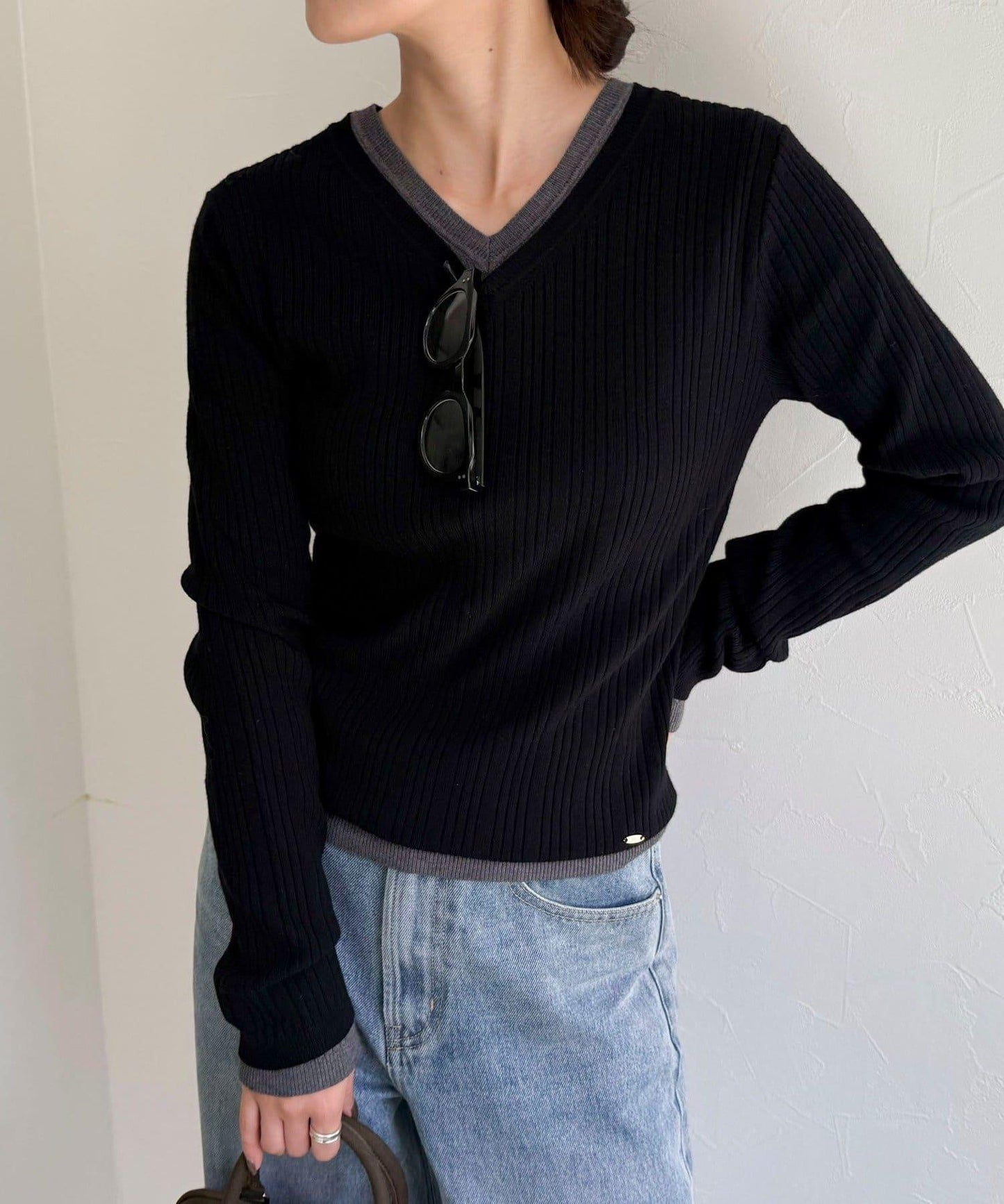 V領羅紋針織套頭衫