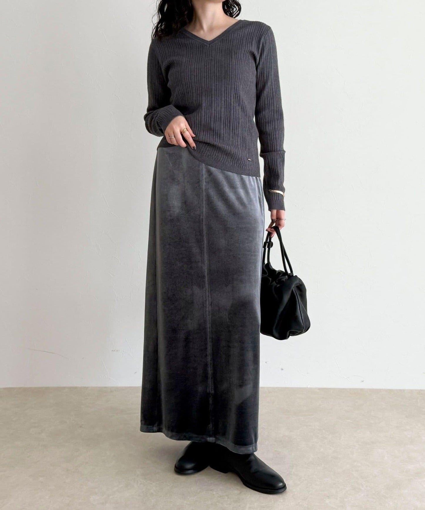 V領羅紋針織套頭衫