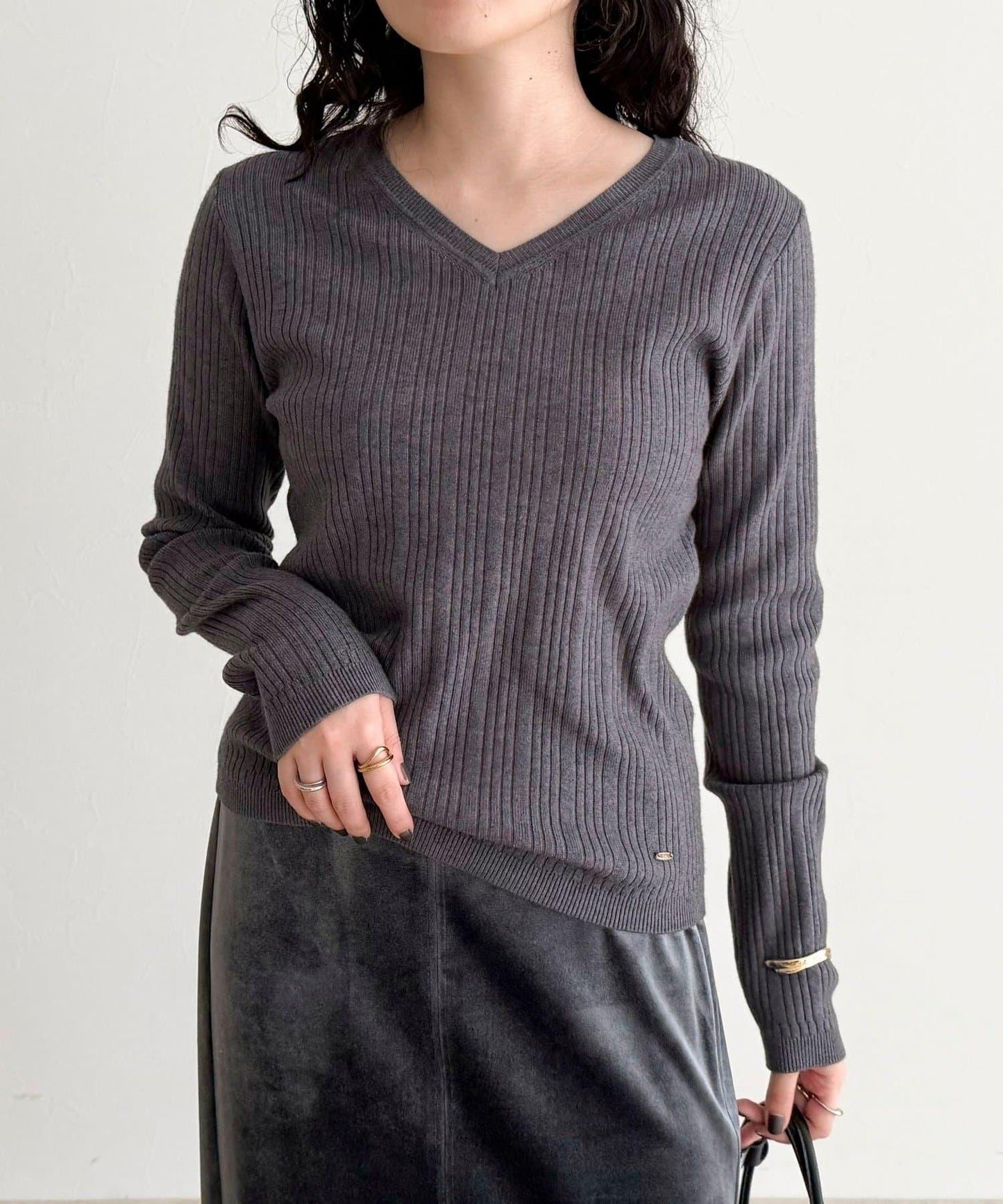 V領羅紋針織套頭衫