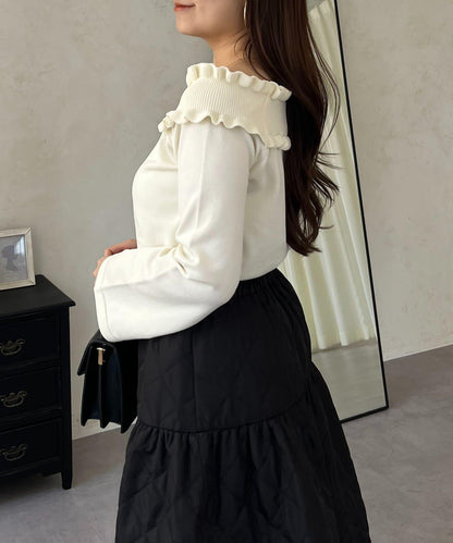 褶皺荷葉邊一字肩針織衫