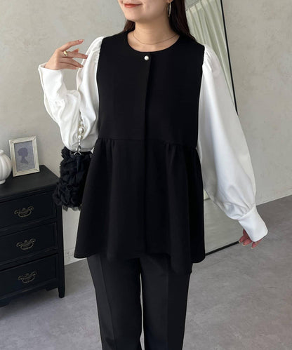 珍珠紐扣拼接荷葉邊上衣