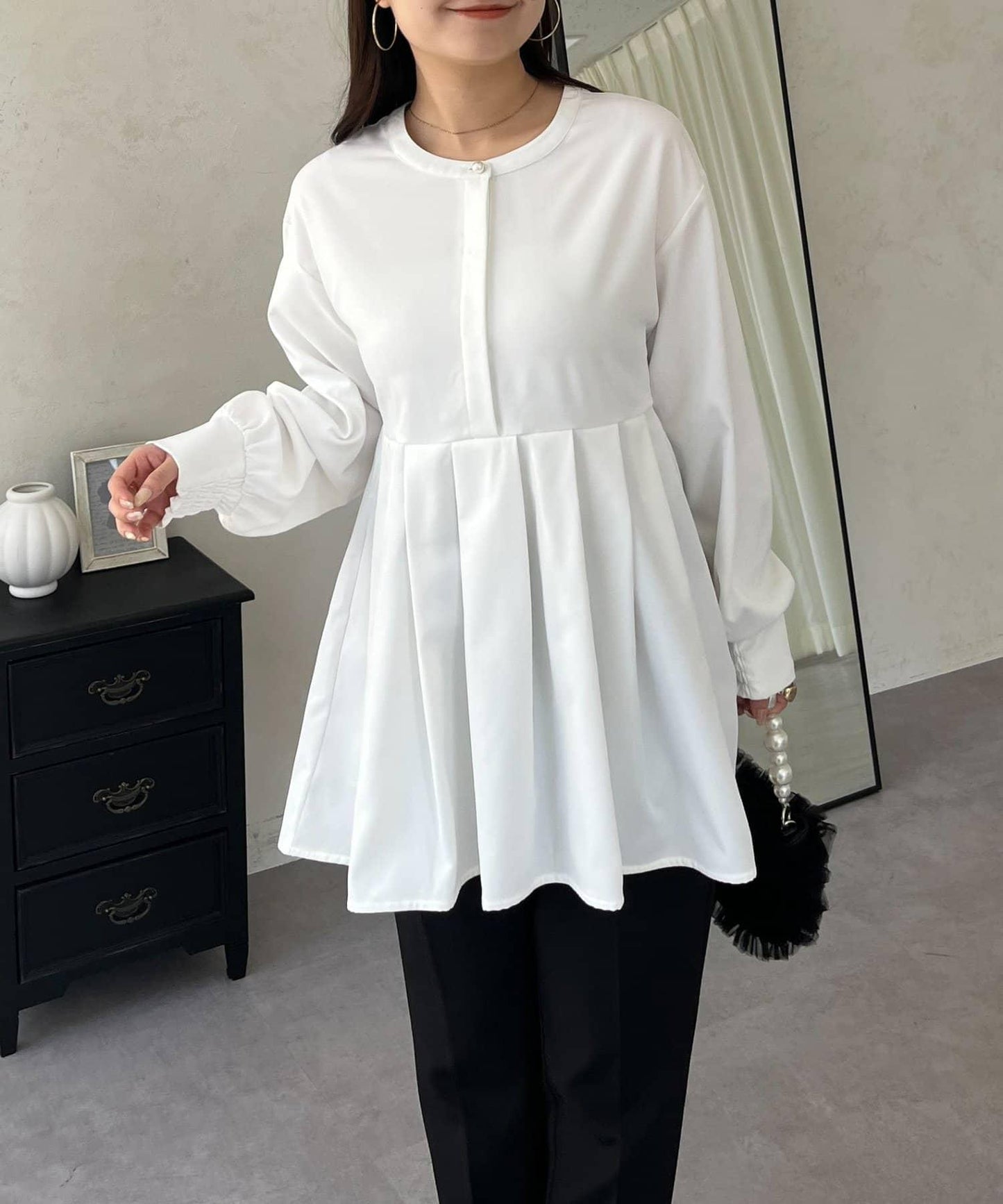 珍珠紐扣褶皺百褶荷葉邊上衣