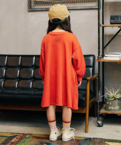 【リンク】學院風標誌連衣裙