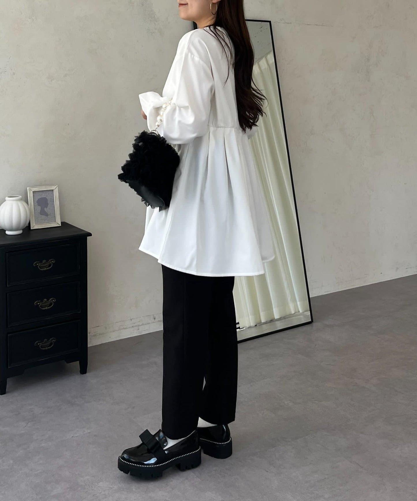 珍珠紐扣褶皺百褶荷葉邊上衣