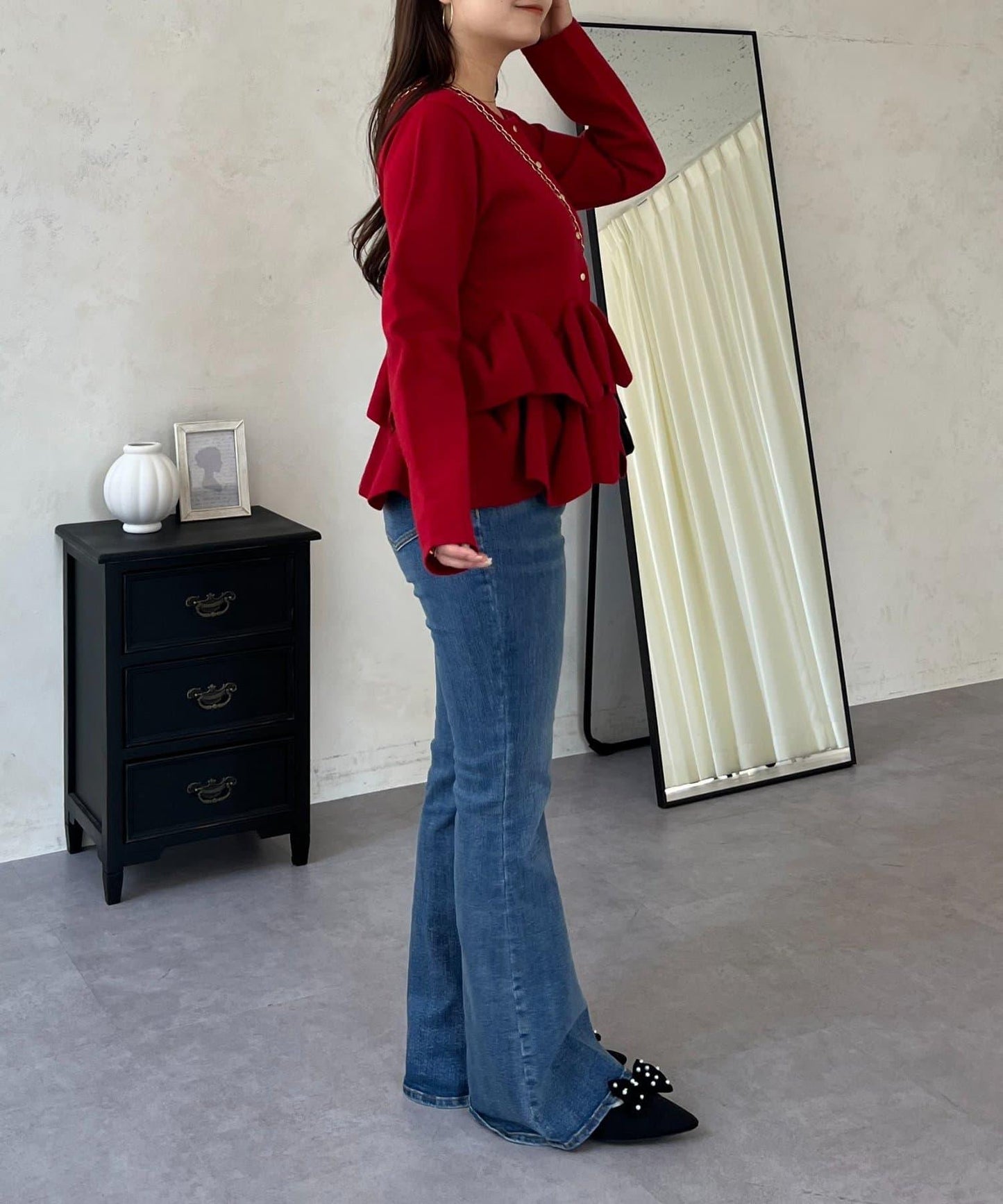 下襬荷葉邊針織開衫