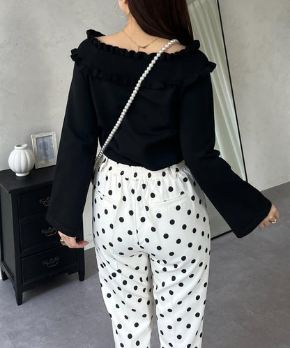 褶皺荷葉邊一字肩針織衫