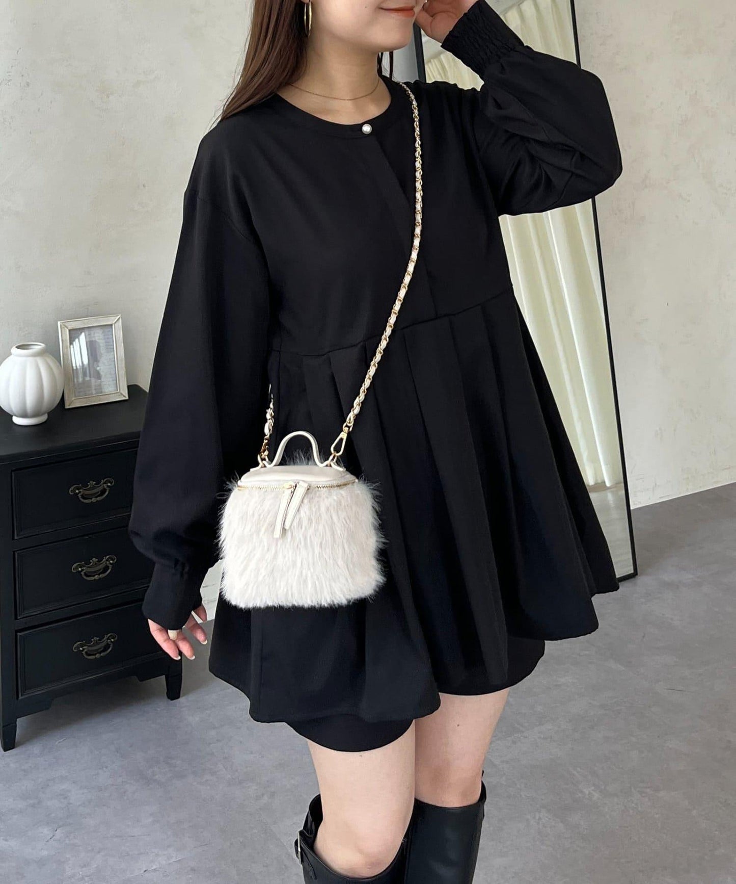 珍珠紐扣褶皺百褶荷葉邊上衣