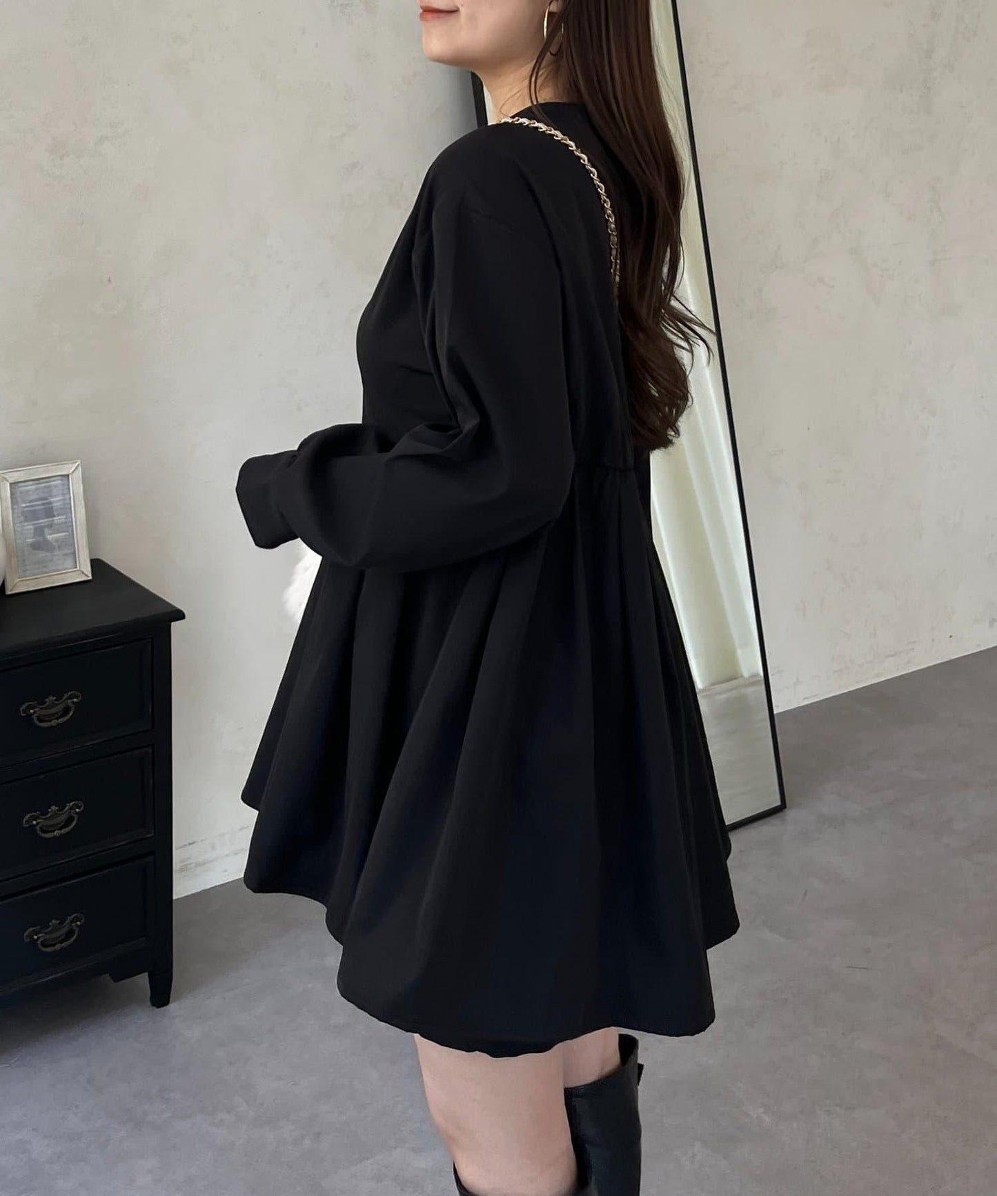 珍珠紐扣褶皺百褶荷葉邊上衣