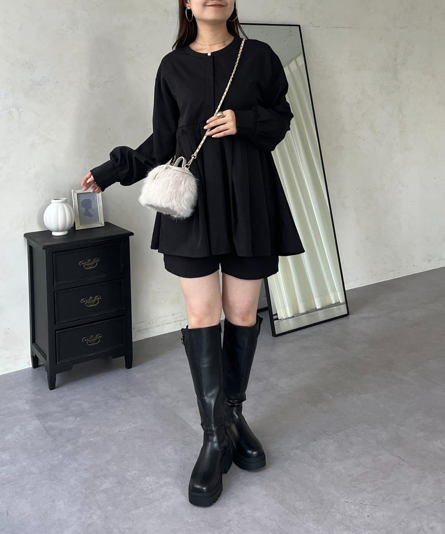 珍珠紐扣褶皺百褶荷葉邊上衣