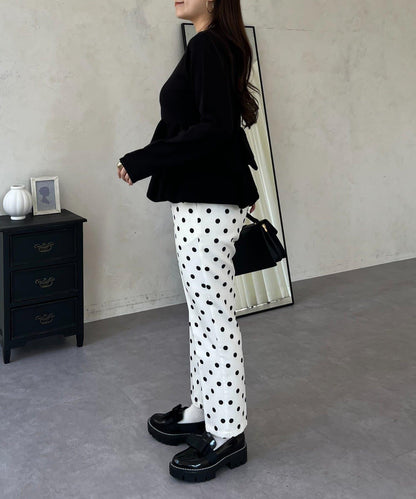 下襬荷葉邊針織開衫