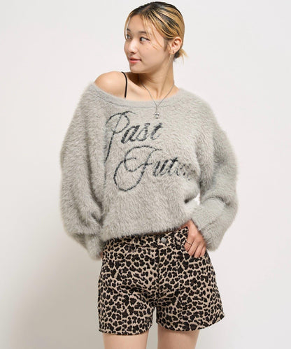 毛邊字母露肩針織衫