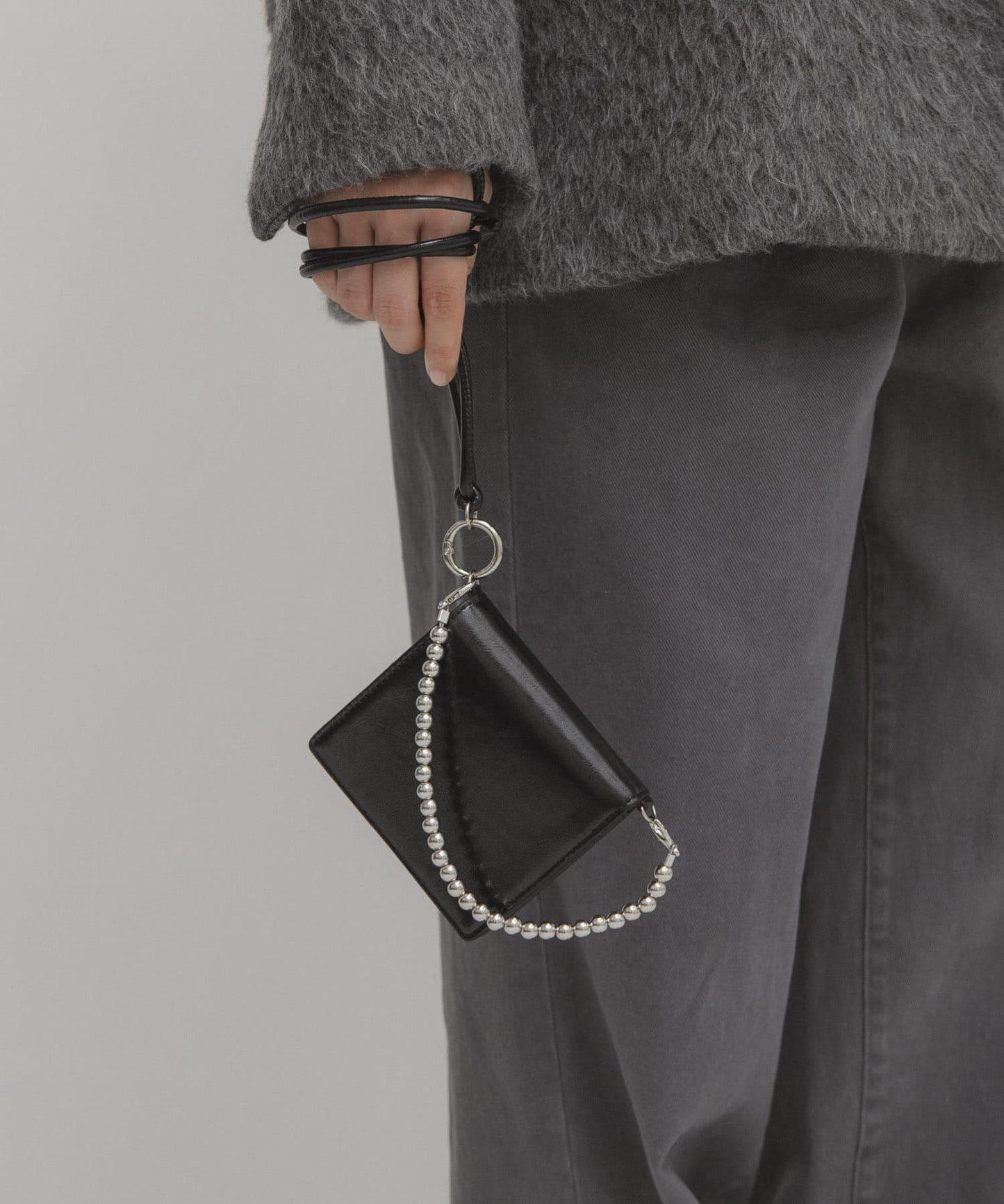 帶球形手柄單肩錢包