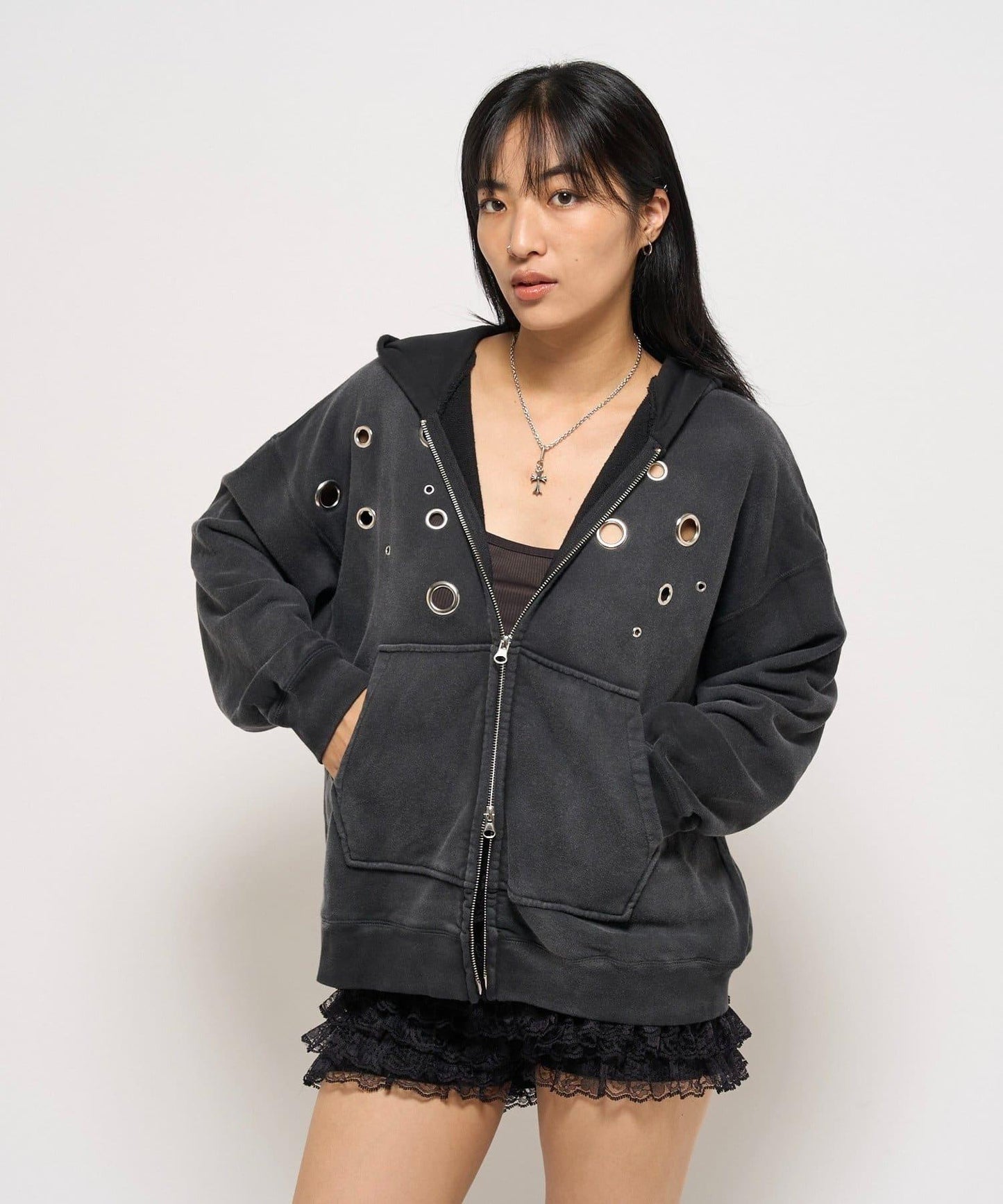 金屬孔眼拉鍊連帽衛衣