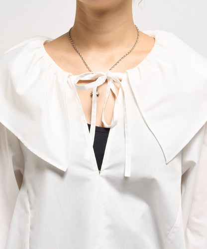 【WHO'S WHO gallery】大翻領荷葉邊襯衫