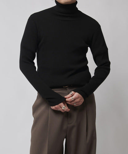 修身高領針織衫