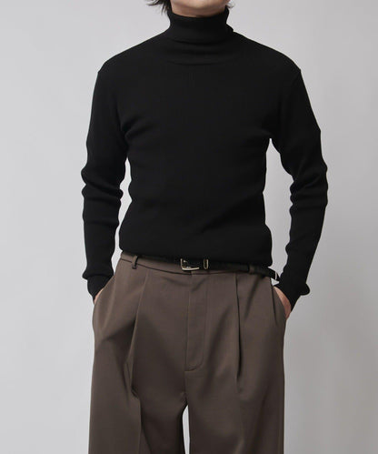 修身高領針織衫