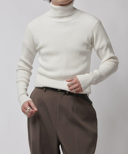 修身高領針織衫