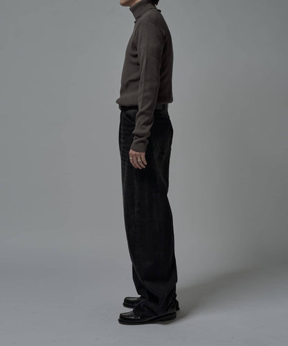 修身高領針織衫