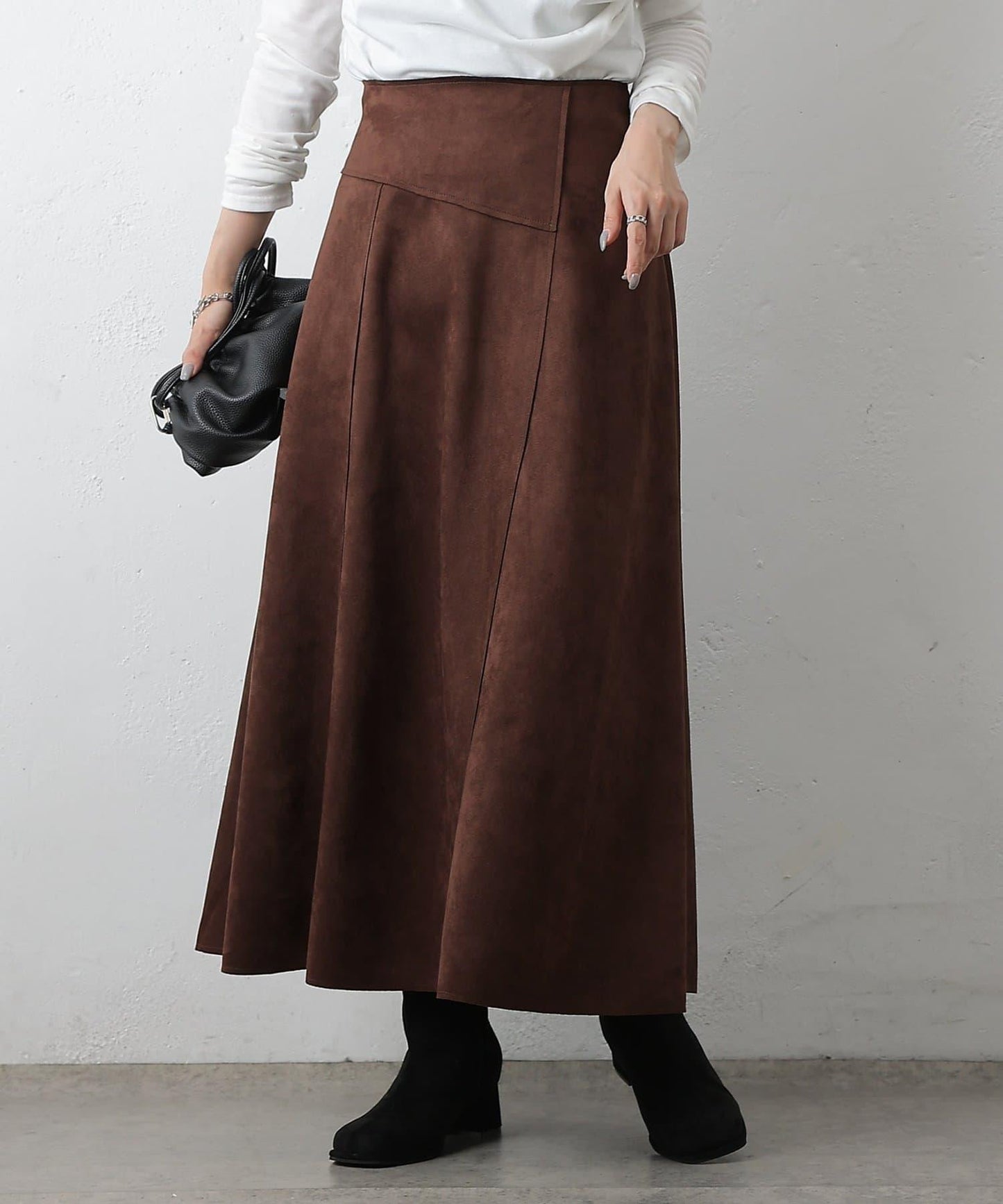 麂皮拼接喇叭裙