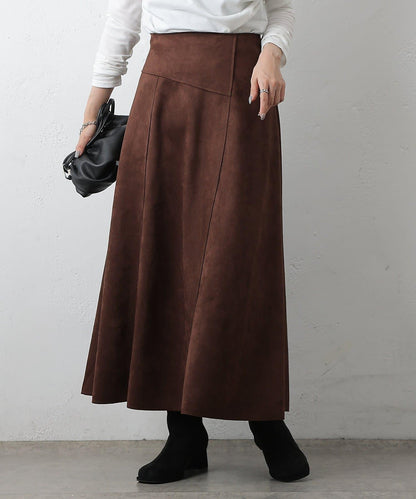 麂皮拼接喇叭裙