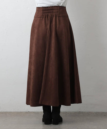 麂皮拼接喇叭裙