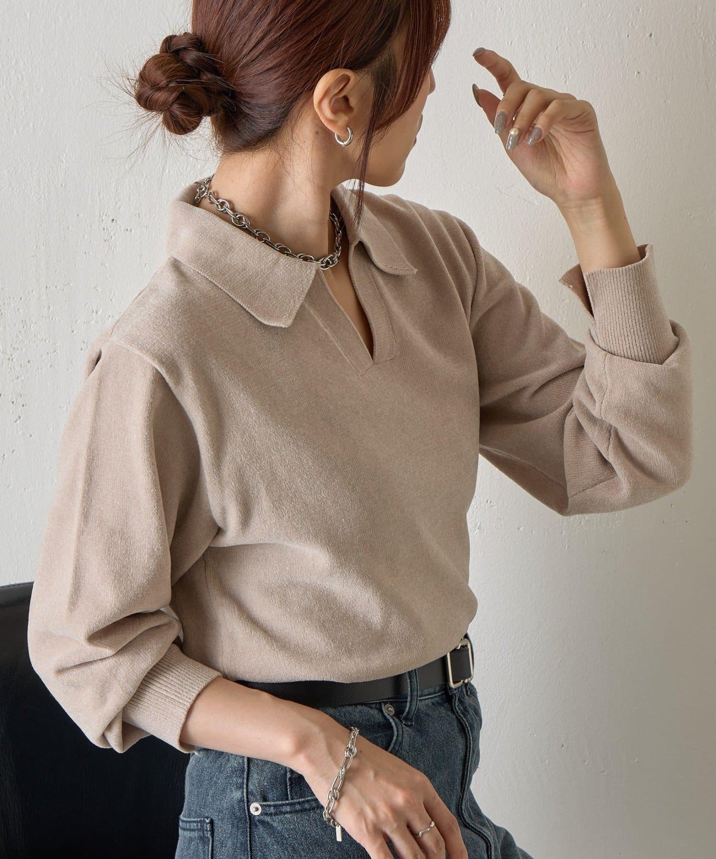 天鵝絨紗線開領翻領針織衫