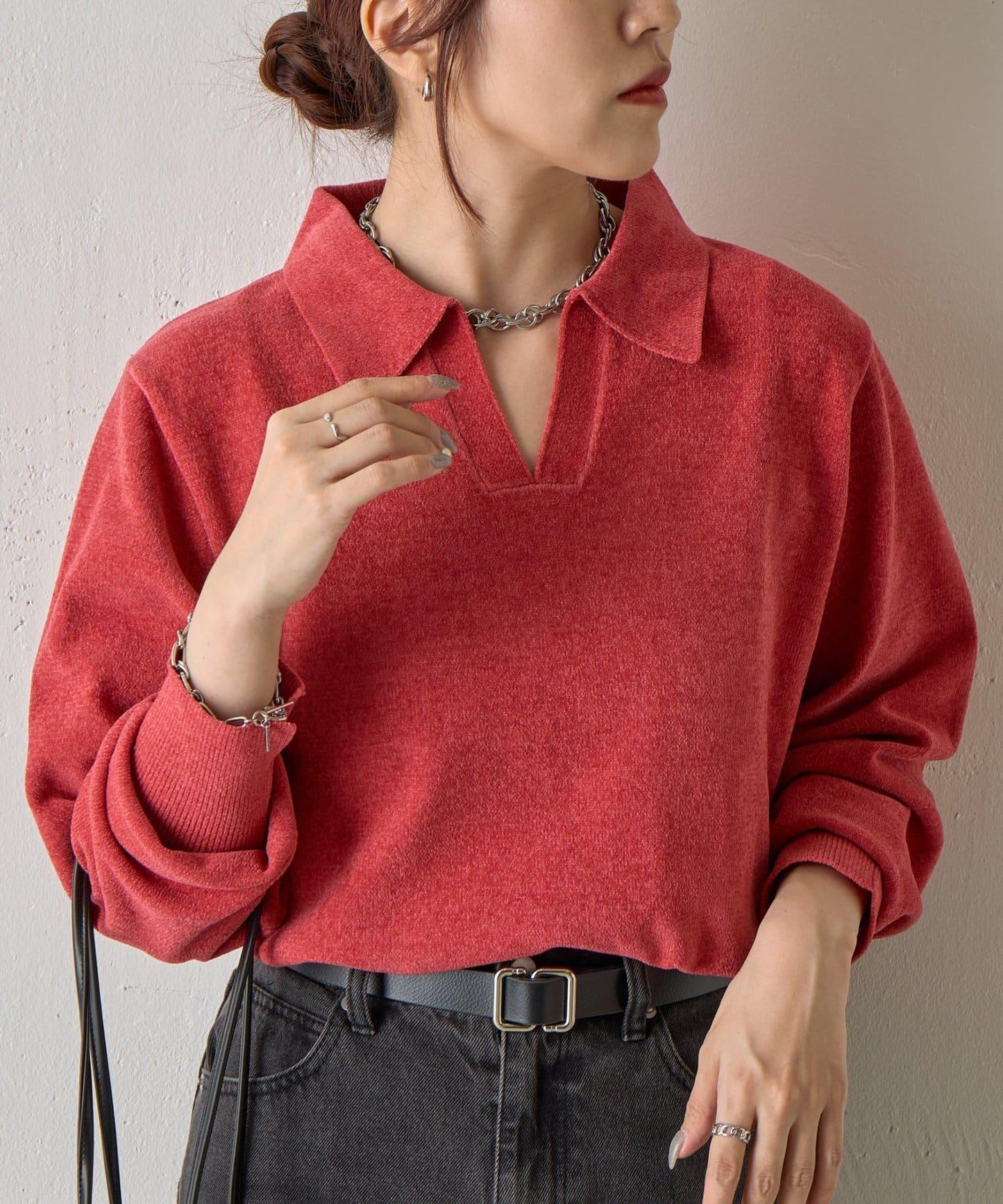 天鵝絨紗線開領翻領針織衫