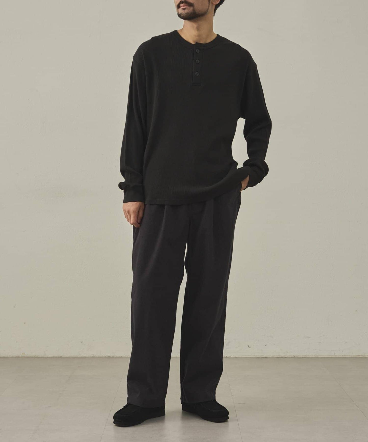 【paradigm】燃氣烤華夫格亨利領長袖T恤