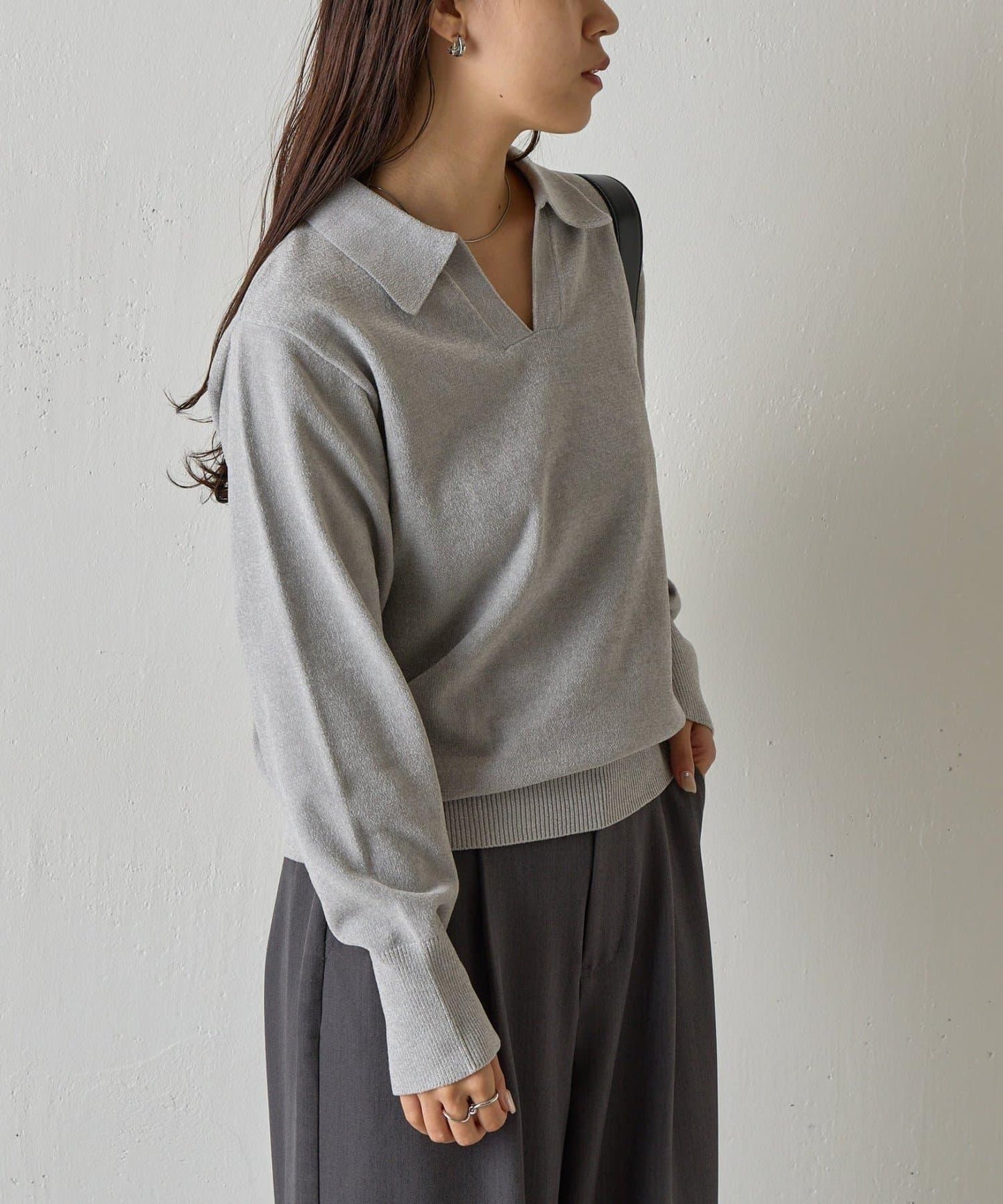 天鵝絨紗線開領翻領針織衫