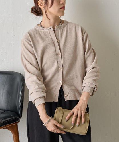 天鵝絨紗線圓領開衫