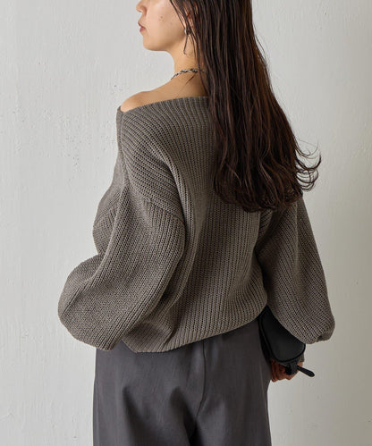 【復刻】毛絨一字肩針織衫