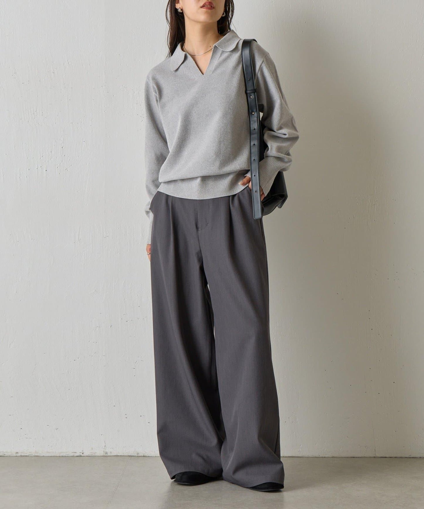 天鵝絨紗線開領翻領針織衫