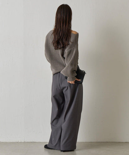 【復刻】毛絨一字肩針織衫