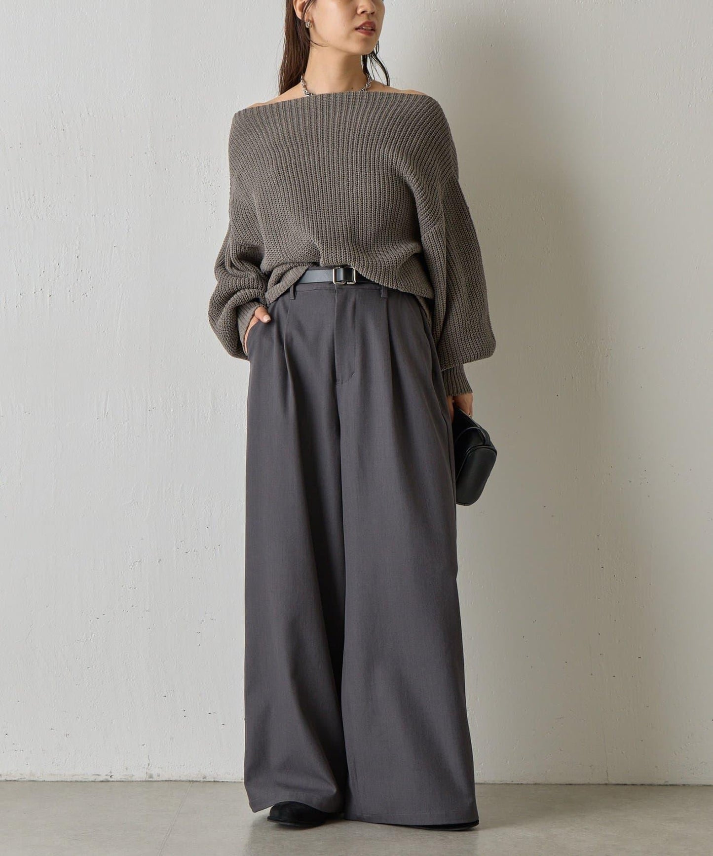 【復刻】毛絨一字肩針織衫