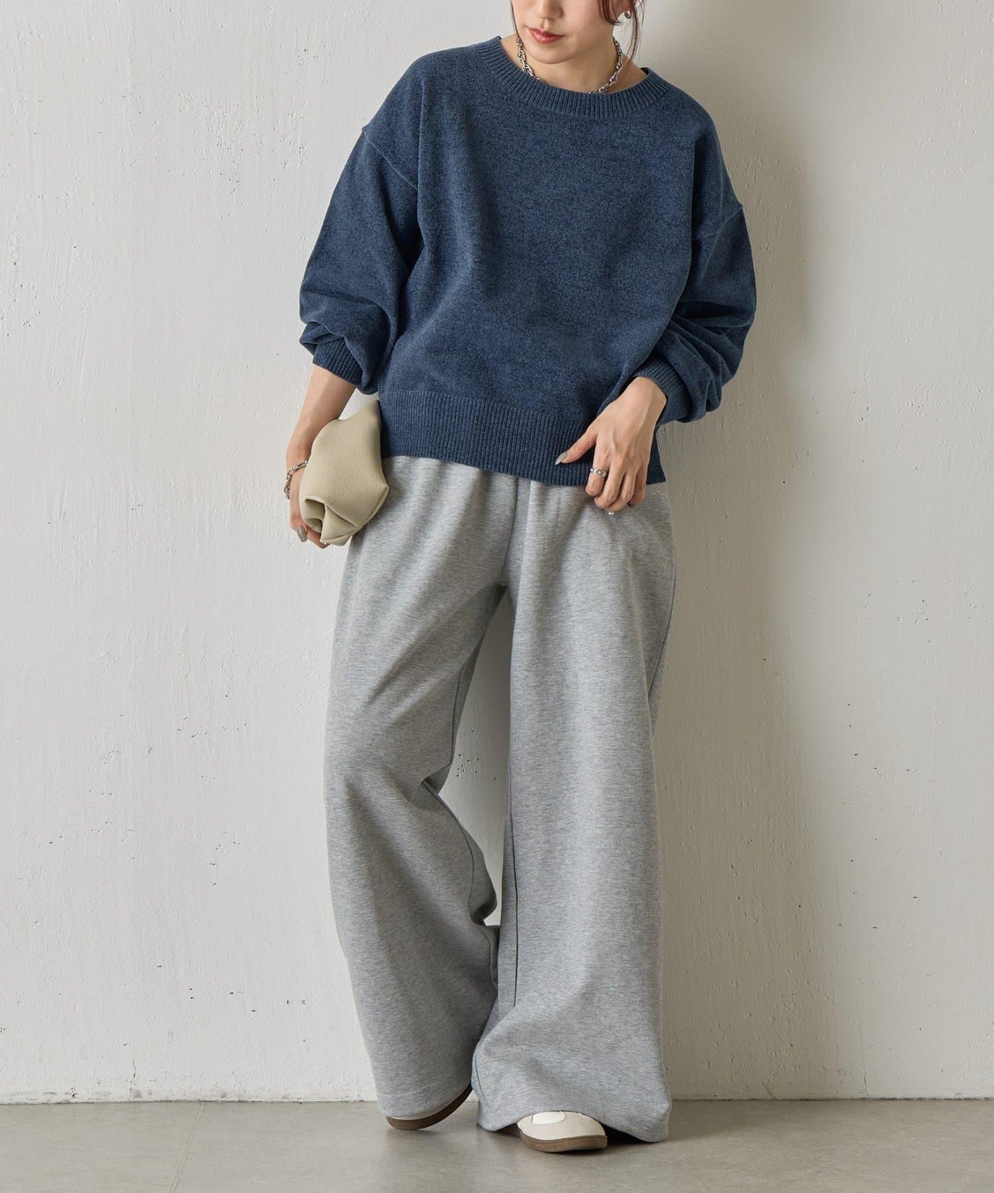 天鵝絨毛圈圓領套頭衫