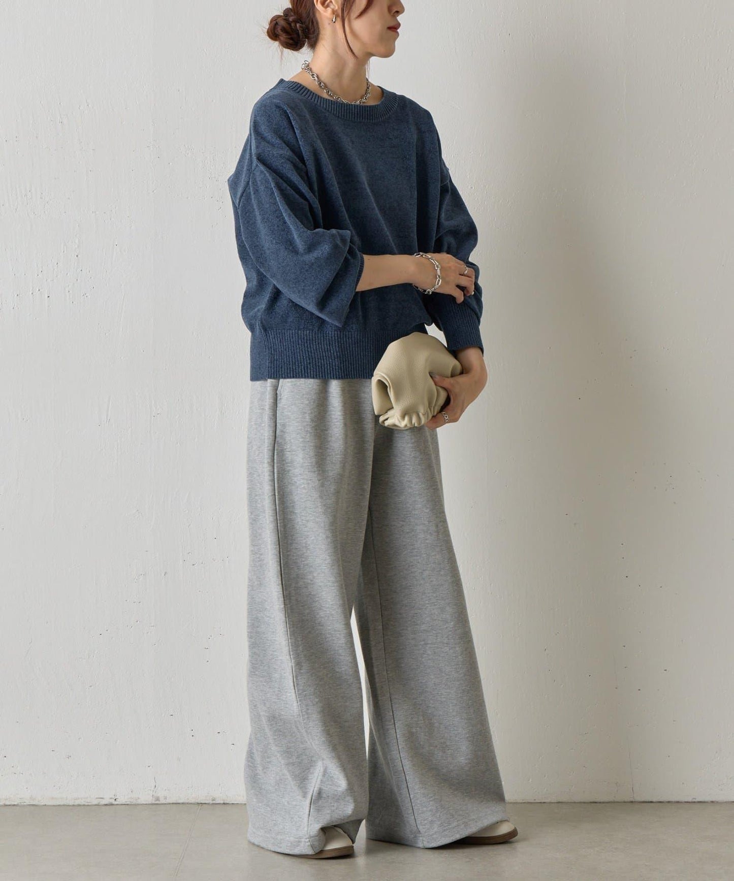 天鵝絨毛圈圓領套頭衫