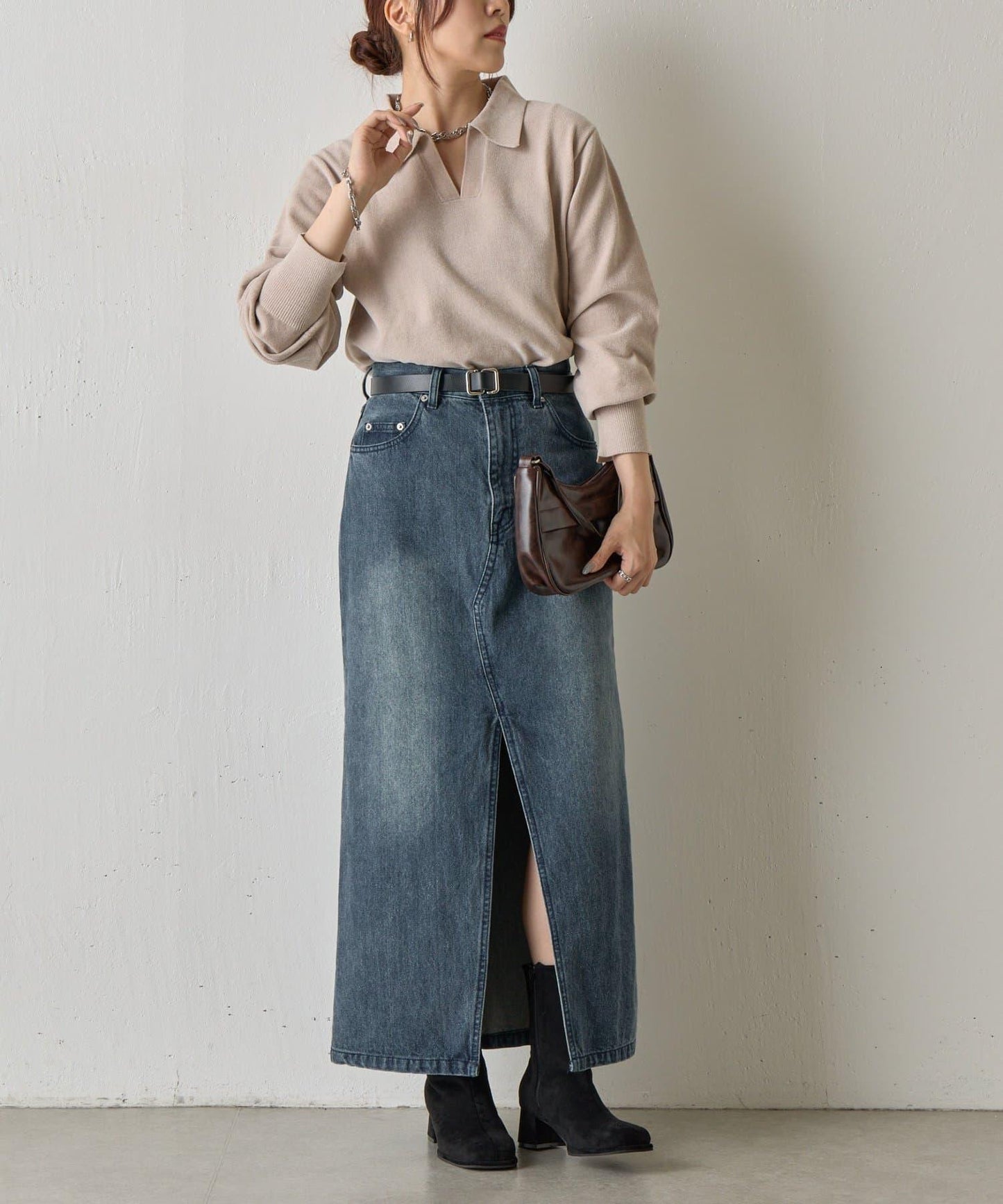 天鵝絨紗線開領翻領針織衫